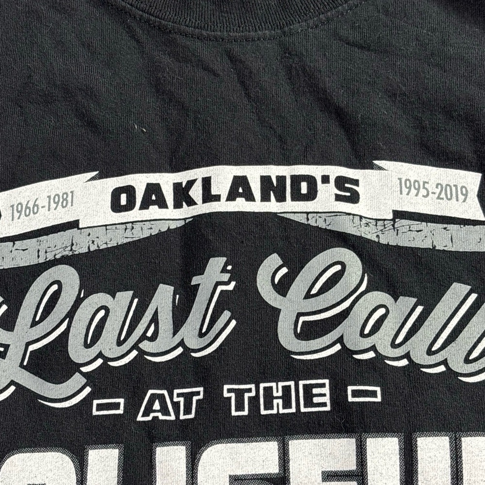 Oakland Raiders Alameda County Coliseum 2019 Last Call Black Hole Double Sided M - Picture 12 of 14